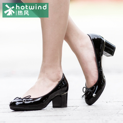 Hot spring and autumn light crude with patent leather shoes with shoes in ladies dress shoes in black 61H5797