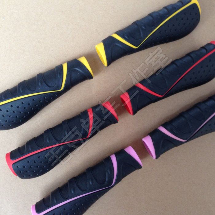 Poignées de vélo - Ref 2343665 Image 1