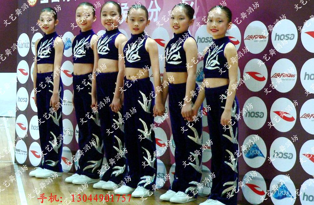 专业定制健美操服装广播体操演出服套装学生健美操服装啦啦操服装
