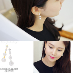 Korean version of posting new elegant Lady three flow Pearl pierced earring ear clip-free ear bones clip earrings