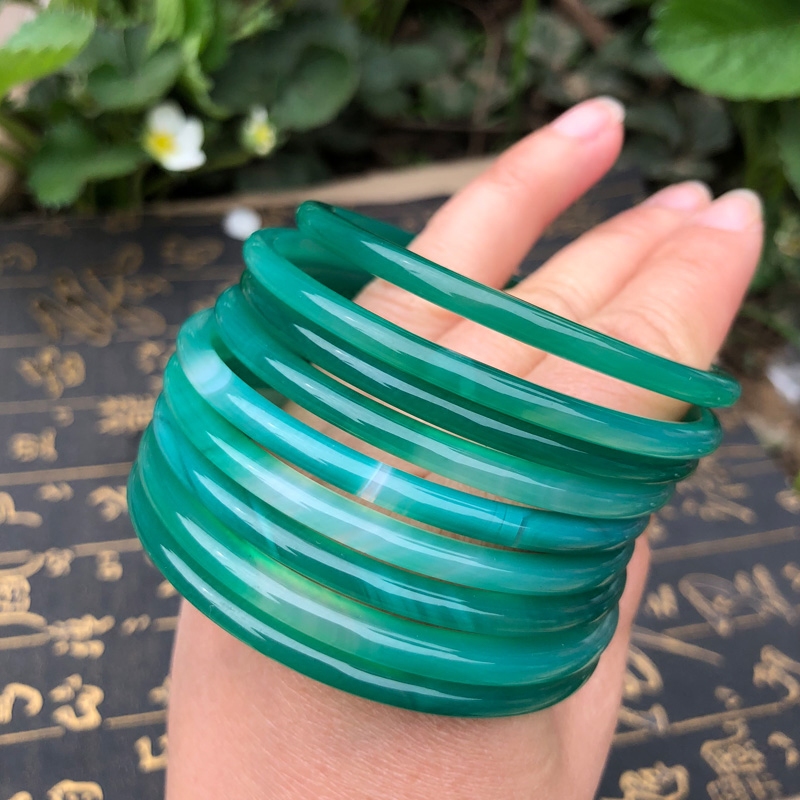天然绿玉髓手镯细条玛瑙手镯女款玉髓玉镯玉环手环