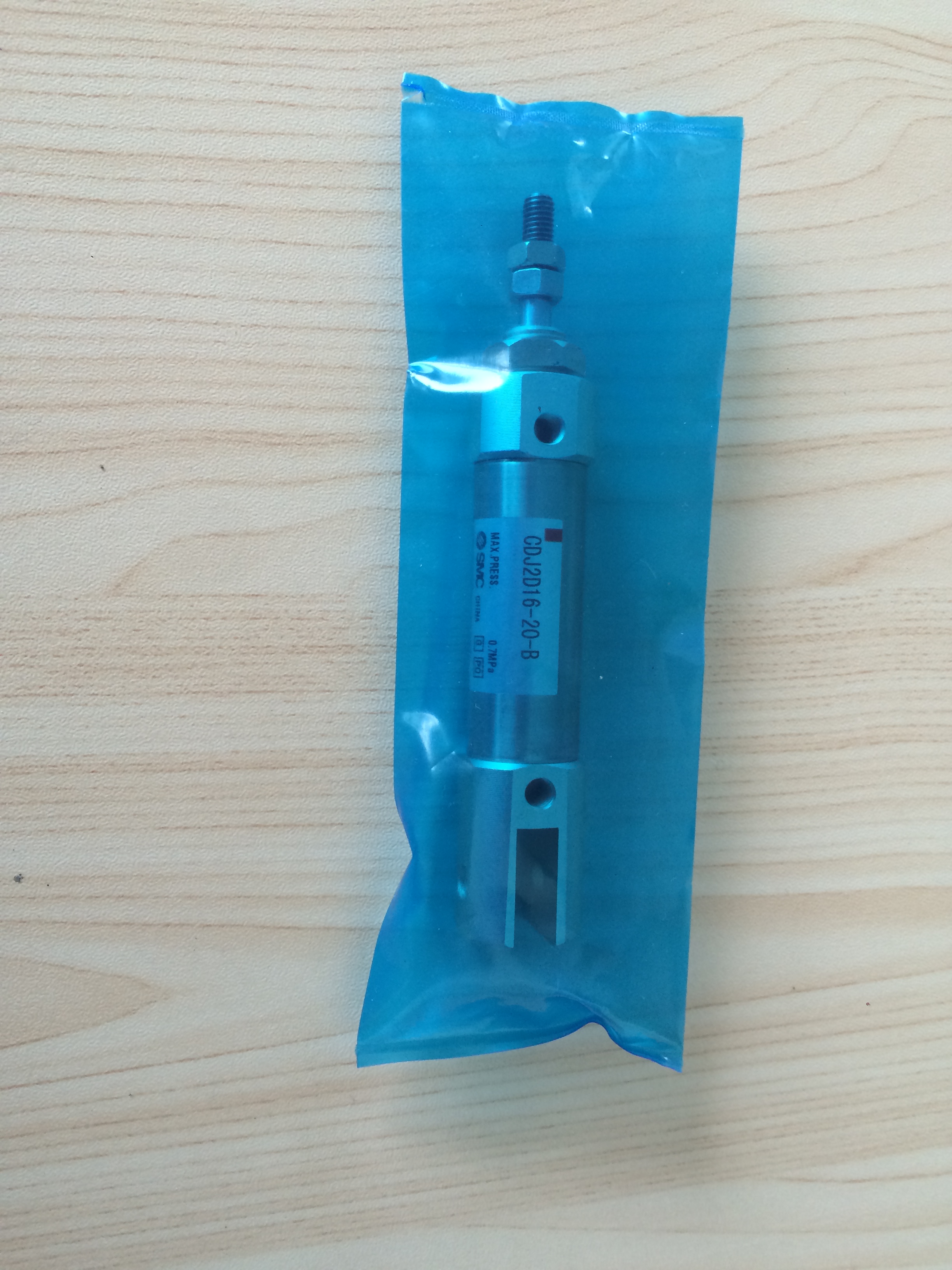 裁床配件 SMC气缸 CDJ2D16-20-B用于上海和鹰 高鸟 AGMS 天铭