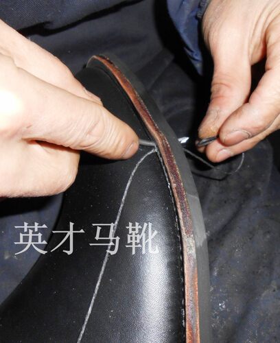 马靴定做定金，诚意金