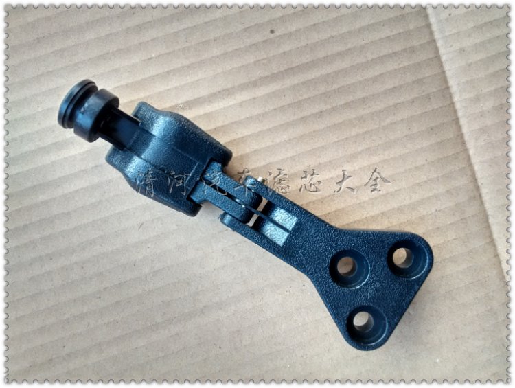 哈飞路尊小霸王后窗玻璃锁扣