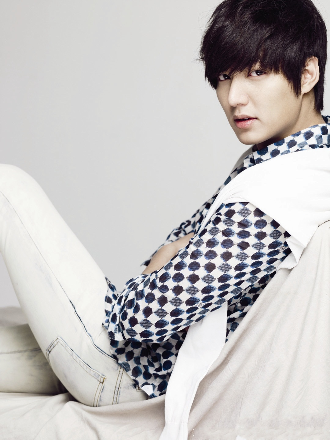 李敏镐海报定做明星海报影视明星客厅装饰画挂画海报制作 N1437A