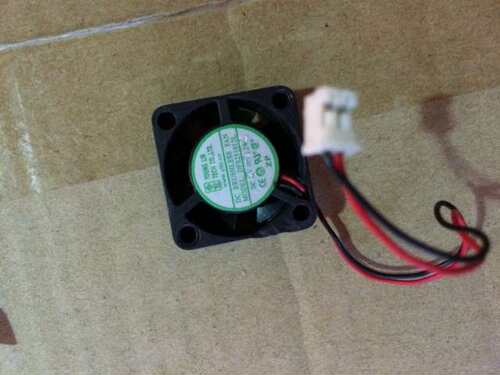12V 2pin 2510 2.5CM 25mm x 10mm 迷你无刷小散热风扇工厂批发