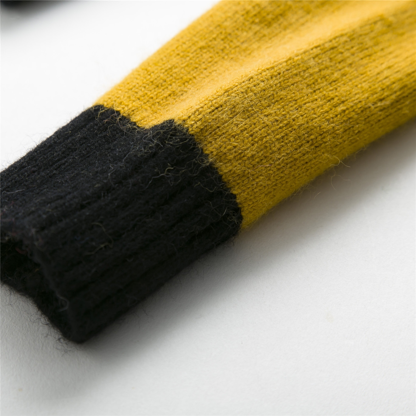 Pull fille - Ref 2105516 Image 4