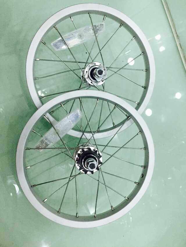 Roues de vélo (412) 14 pouces - Ref 2379393 Image 1