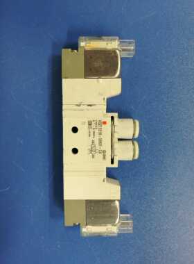 原装SMC  VQZ1221B-5M01-C4电磁阀DC24V现货，特价