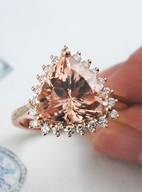 【顾客定制展示】18K玫瑰金 4.59克拉 天然摩根石 钻石 戒指