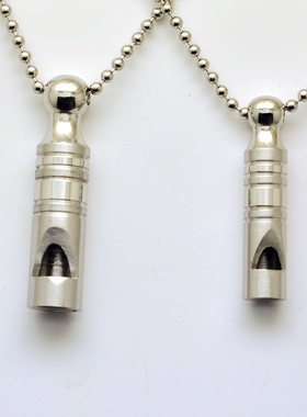 哨子钛钢情侣不变色项链吊坠