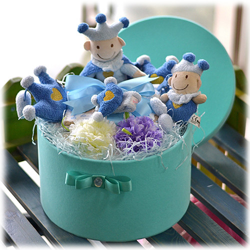 Coffret cadeau pour nouveau-né AIDE - Ref 1954826 Image 1