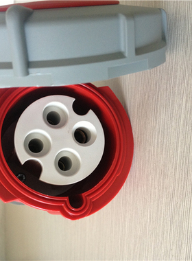 集装箱移动插座4芯32a-3h/380-440v/3P+pe打冷插座连接器