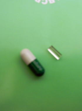 出售小尺寸H-ZF13平凸柱面镜 10*4*3.2mmCT R=2mm 无膜