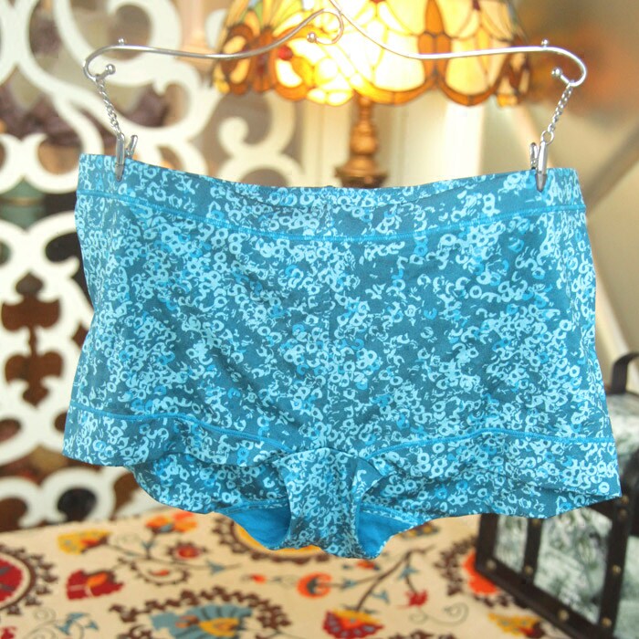 Slip jeunesse luxueux en nylon - Ref 648807 Image 1