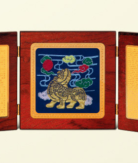 真丝装饰礼品南京蓝色框画