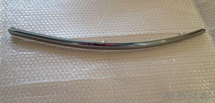 适用于05 06 07 08年老款奥迪A6L前杠饰条亮条灯框饰条大灯下饰条