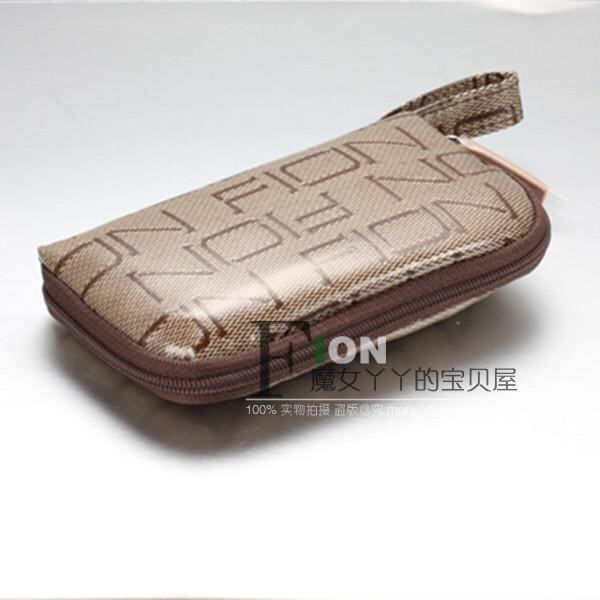 限时秒杀 香港代购fion菲安妮ffe 159/ 帆布fgft157a零钱包可手提