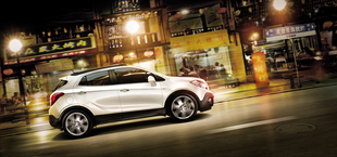 别克汽车海报画定做制作 饰画挂画Q6419C 名跑赛车豪车超跑房间装