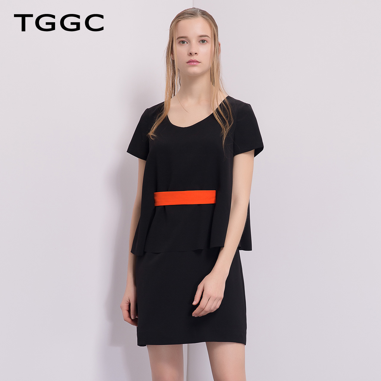 TGGC 2018ÄêÏÄ×° OL¶Ìȹ¶ÌÐäÏÔÊÝÆøÖÊÅ®¸ßÑüÑ©·ÄÁ¬ÒÂȹ F20657