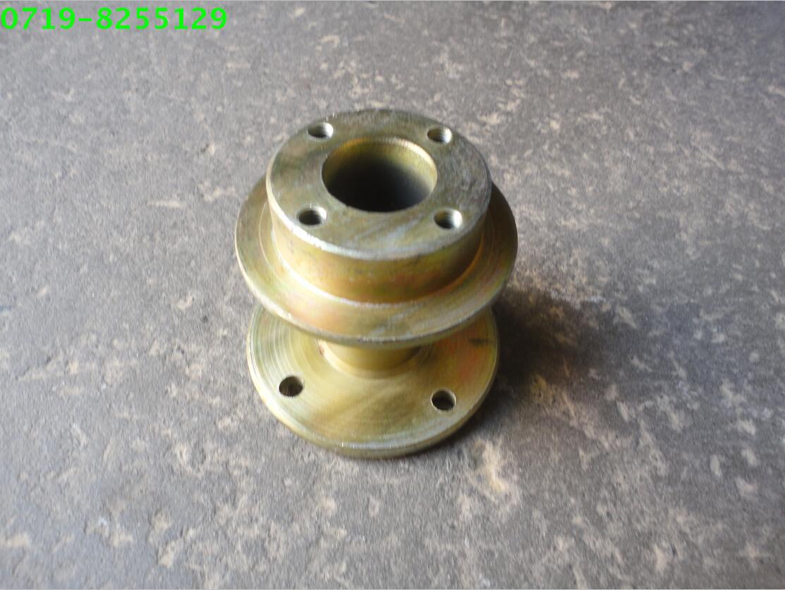 东风153风扇法兰13N-08002 康明斯发动机风扇连接法兰13Z24-08002