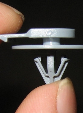 适用宝马迷你Mini轮眉卡扣铆钉卡子R50R53R55R56R57R60R62