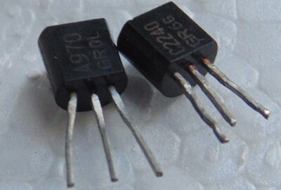 原装进口东芝拆机 2SC2240 2SA970(GR档位) 明字激光字 一只2.5元