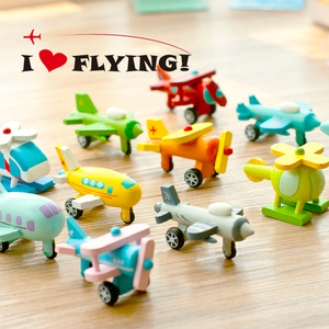 我爱飞行|进口12款可爱玩具积木木质飞机模型空姐飞行员喜爱摆件