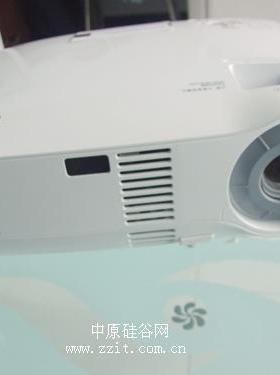 二手投影机投影仪NEC VT700+率家用商务办公婚庆高清8.5成新