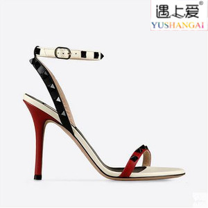 2022新款铆钉高跟凉鞋欧美细跟性感露趾一字扣细带拼色凉鞋女