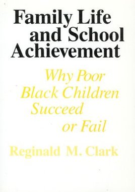 【预售】Family Life and School Achievement: ...