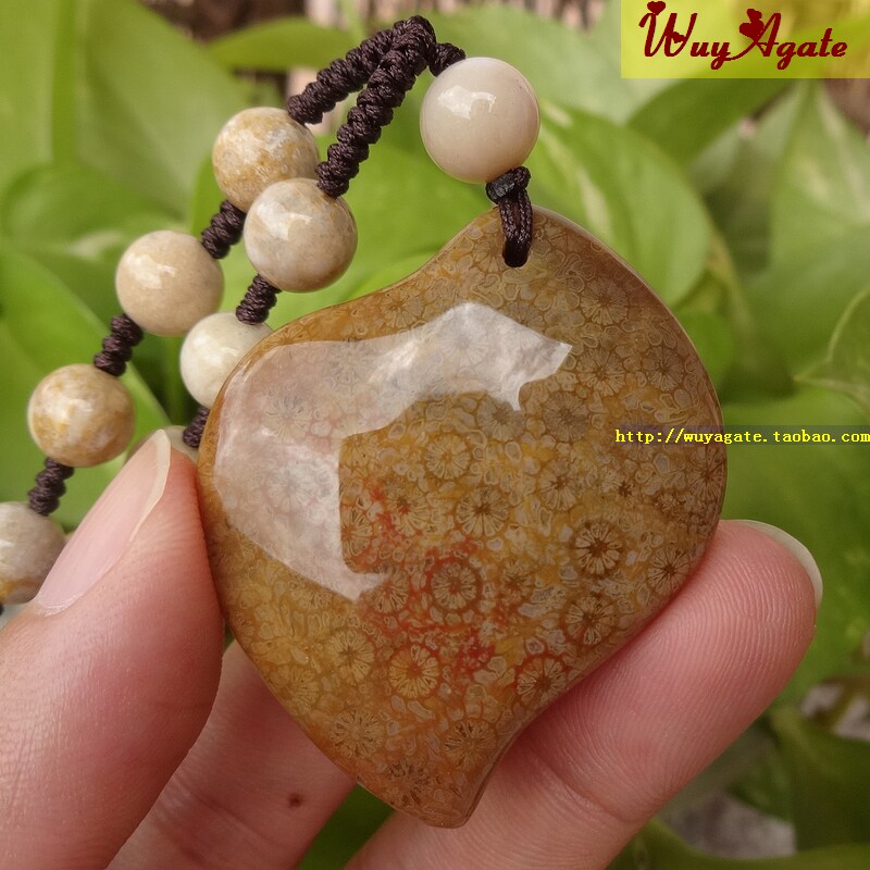 现货天然无优化有机宝石台湾珊瑚玉满花菊花石吊坠项链女款复古风