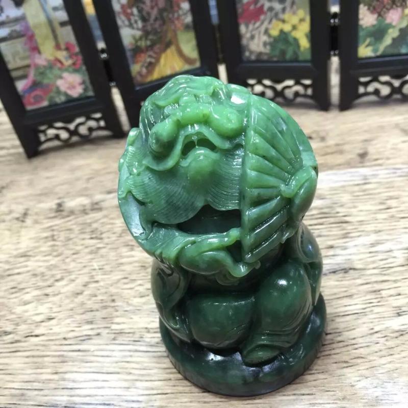 和田玉碧玉钟馗小摆件