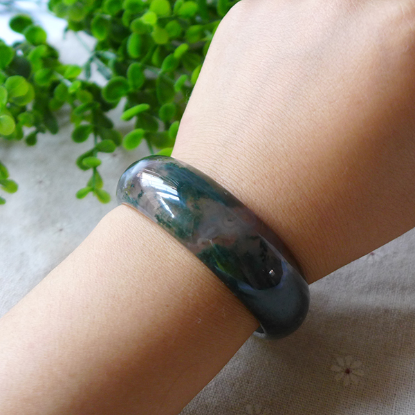 正品纯天然花玛瑙手镯 天然绿水草玛瑙手镯 原色新品内径55mm包邮