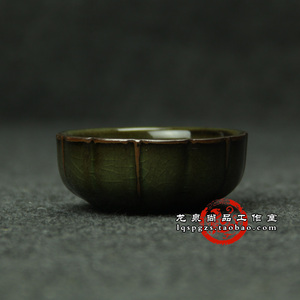 龙泉青瓷铁胎玻璃釉花瓣功夫茶品茗杯日用品茶杯大号杯子把玩收藏