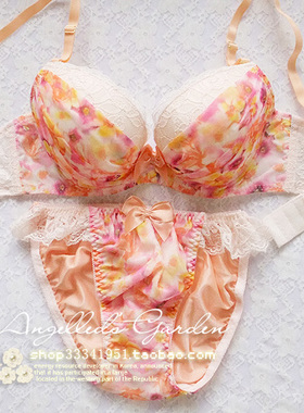 日本原单加厚聚拢爆乳甜美少女小胸显大钢圈文胸套装橙色70BCD