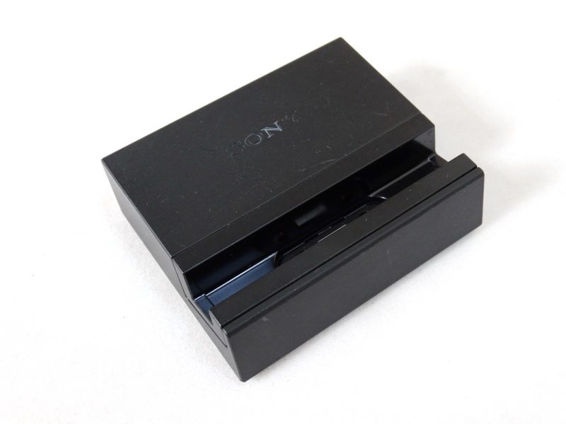 原装日版索尼 Sony Z3 L55T/U D6653 SOL26 手机充电座 DK-45