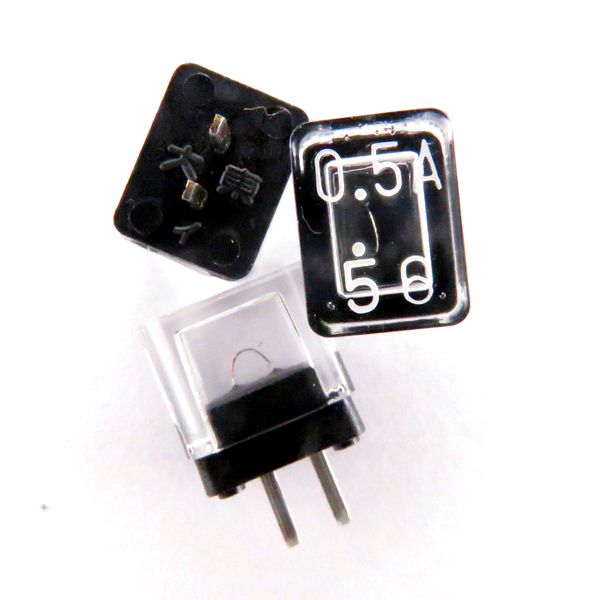 DM5 0.5A 保险丝 全新保险丝 DM系列 DM0.5 脚间距2.5mm
