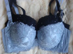 75B 新款 70C 聚拢内衣调整型文胸 75C 薄杯薄魔杯