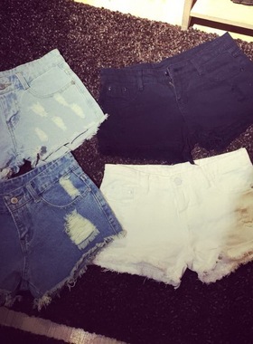 破洞黑白色牛仔短裤女夏mm毛边2018修身显瘦宽松大码a字中腰热裤
