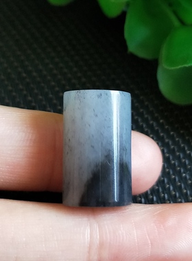 12mm新疆和田玉籽料青花顶珠项链