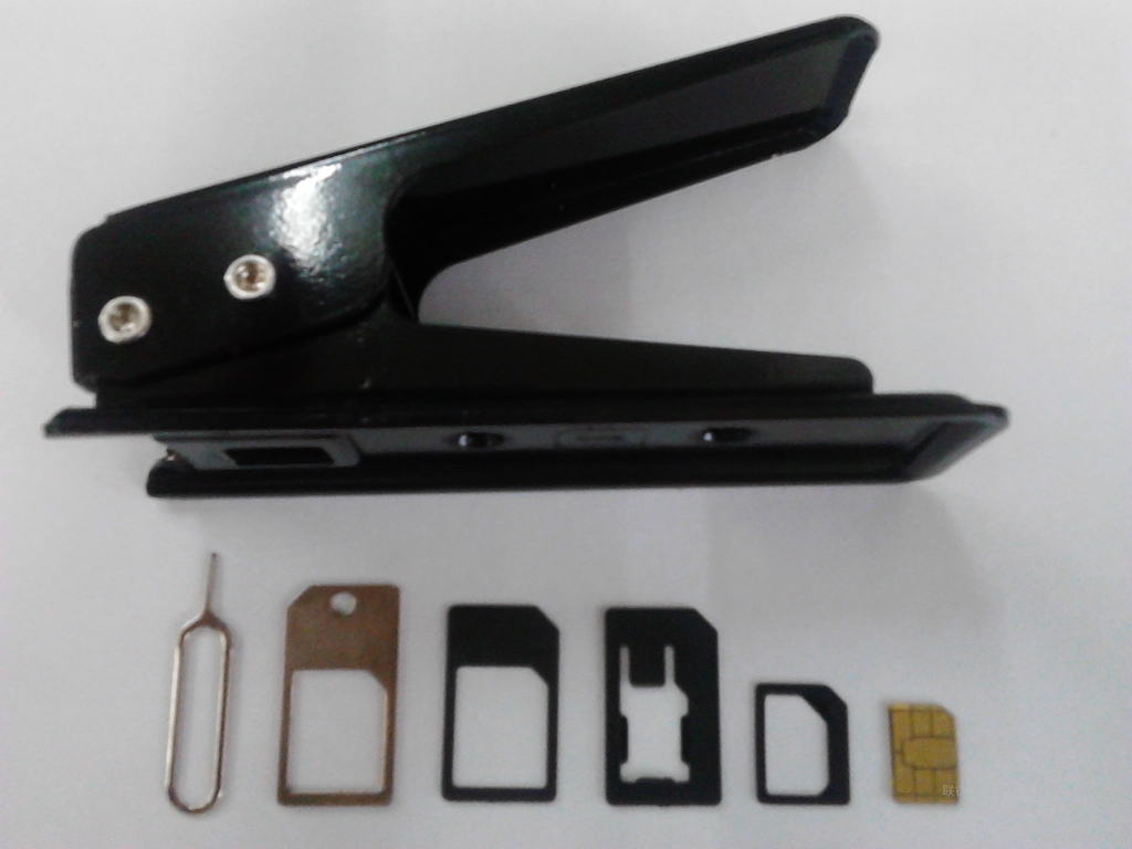 Pince pour cartes SIM - Ref 307113 Image 1