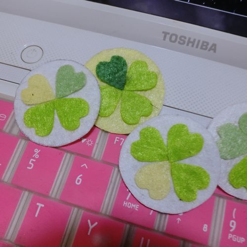 Broche en autre - Ref 1183661 Image 1