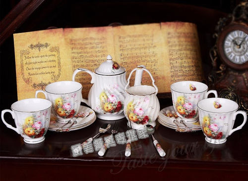 韩国厨美餐具进口TOPMATE结婚礼物意大利玫瑰骨瓷咖啡杯套装18P特