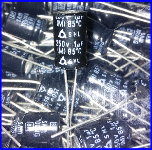 250V1UF 直插插件NP无极性音频分频音响高频电解电容 体积8x12