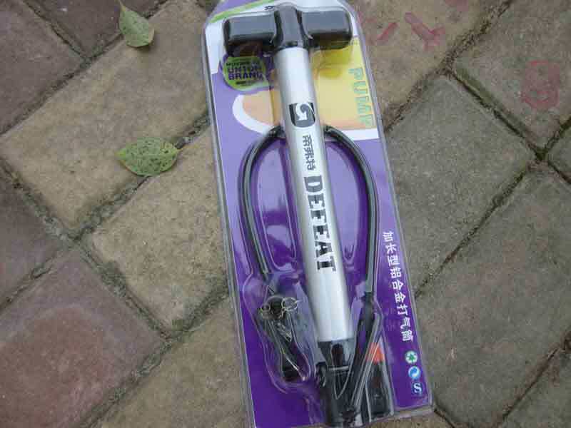 Pompe à vélo - Ref 2390842 Image 1