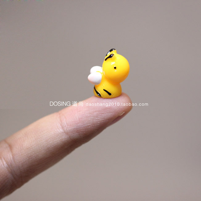 卡通q版可爱 昆虫动物 迷你版小号 小蜜蜂 树脂 公仔模型微景摆件