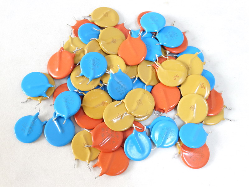 原装进口APC插座拆机110V 120VAC 压敏电阻  20D201K