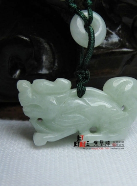 十二生肖立体雕天然翡翠玉龙吊坠属鸡属龙六合鸡龙保岁