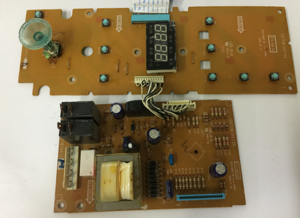 原装拆机，没修过，实物拍图，默认韵达，当天发货 买电视主板的亲，请看清标题的屏型号